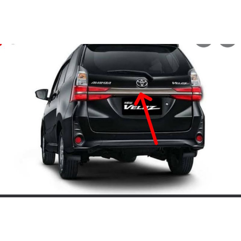 Trunklid List Lis pintu bagasi belakang BLACK CROME avanza veloz 2019/2021 original