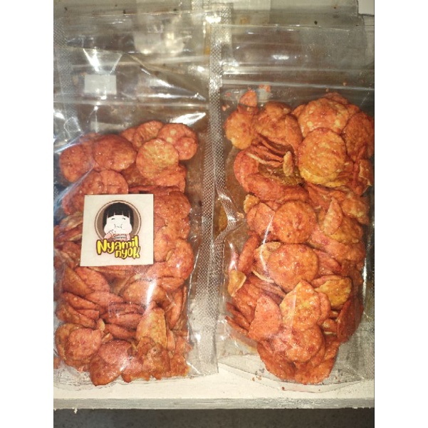 

Yaashopping emping pedes / emping pedas / camilan emping basreng pedas