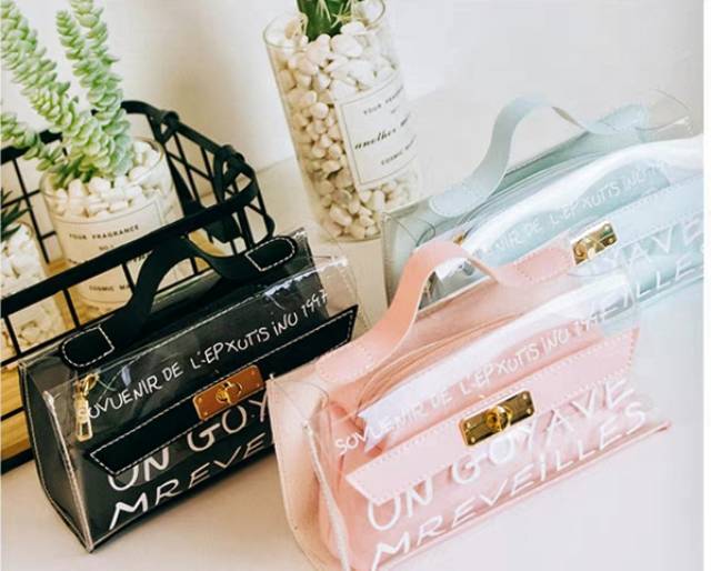 

TEMPAT PENSIL / POUCH