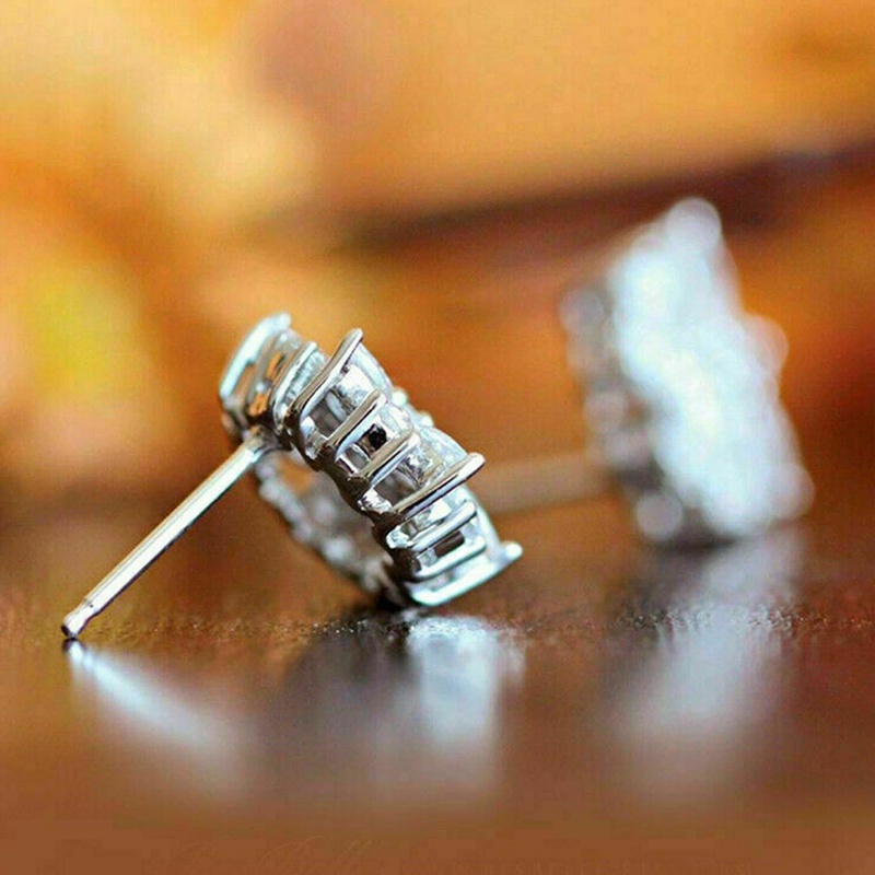 Dazzling Crystal Cubic Zirconia Stud Earrings Delicate Women Wedding Accessories High Quality Silver Color Trendy Jewelry