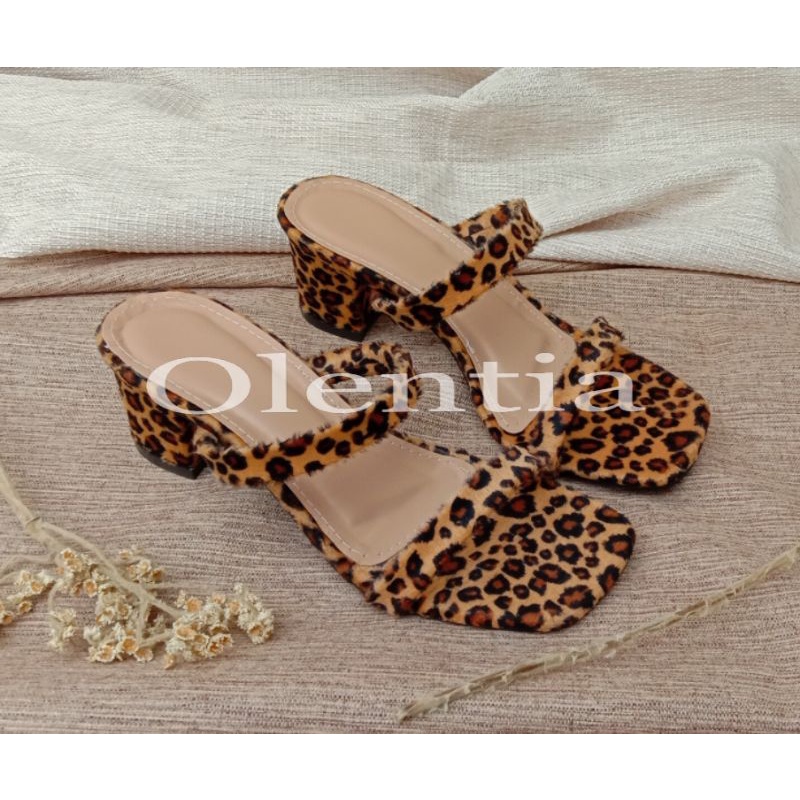 Sandal heels Wanita Hak tahu motif macan NW 01