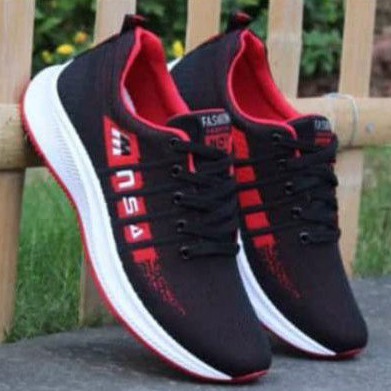 Sepatu Pria / Sepatu Olahraga Sepatu Running Pria Keren Bisa Kasual Style