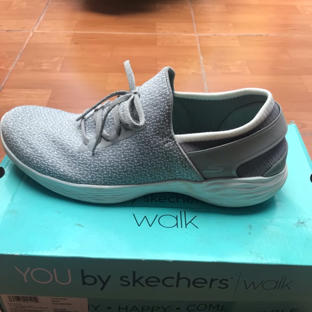 Sepatu second skechers
