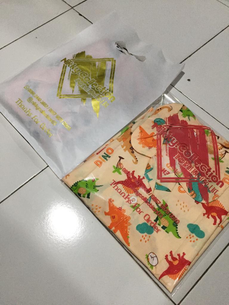 Sablon Plastik Plong 25 X 35 (minimal Order 200 Pcs)