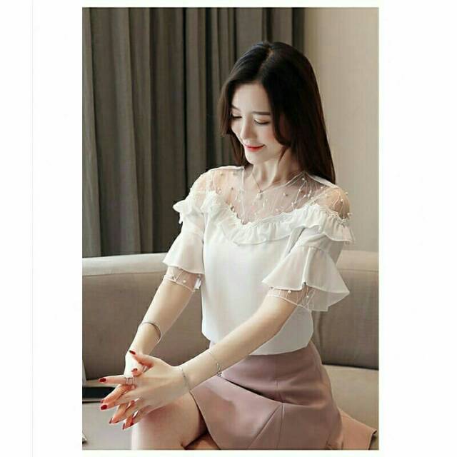 Blouse wanita putih model seksi transparant bahu atas bahan sifon tile korea lengan pendek elegant