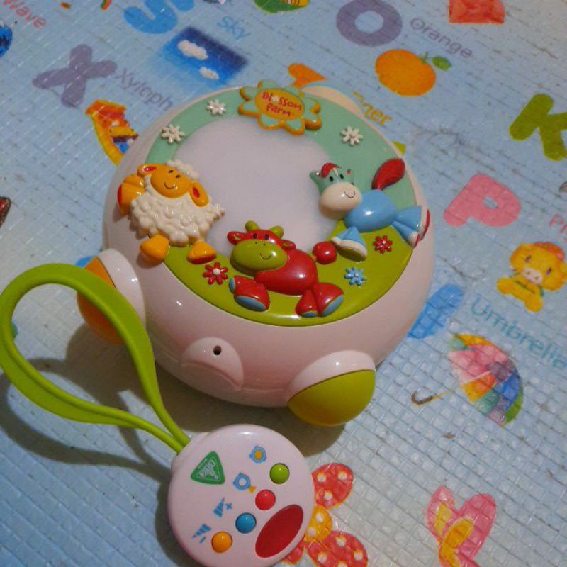 ELC blossom farm lullaby projector light show (Preloved like new)