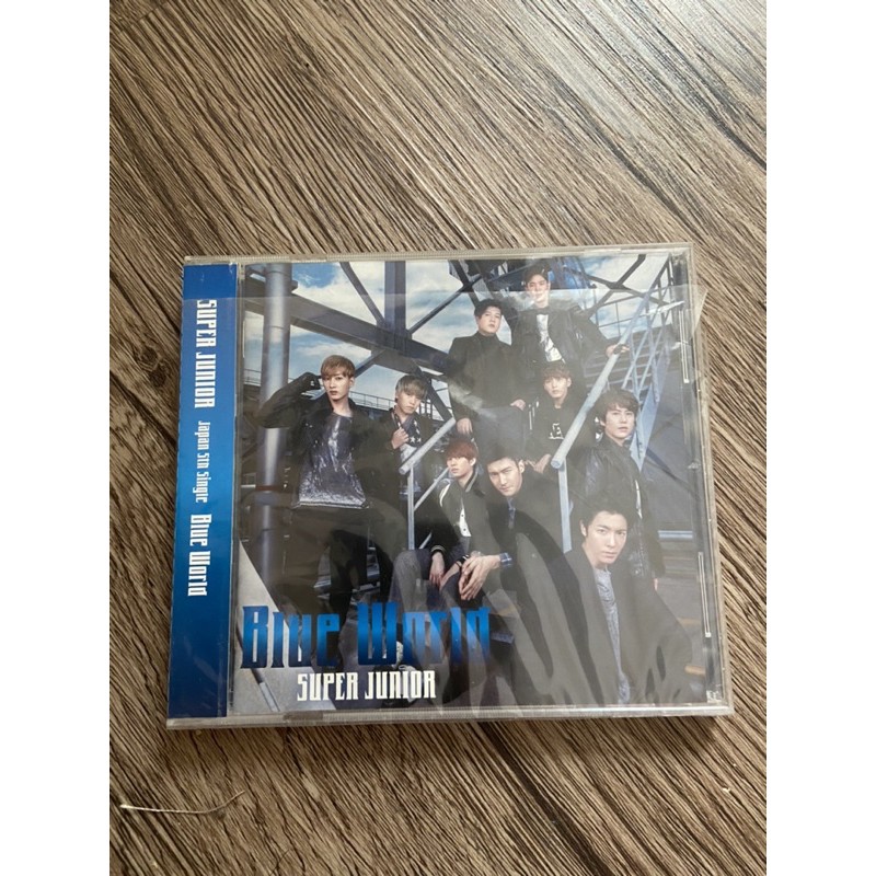 (Ready Stock) Album Super Junior Japan Blue World Siwon