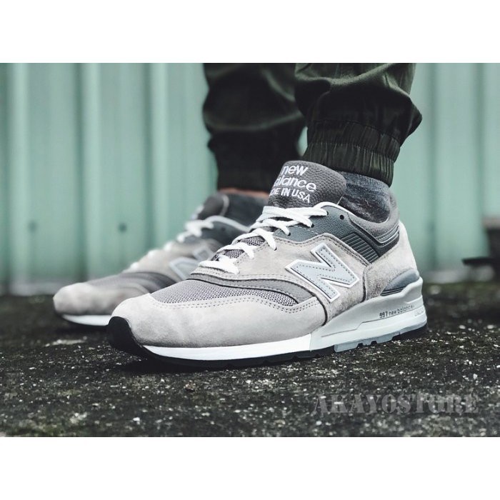 new balance 997 gy