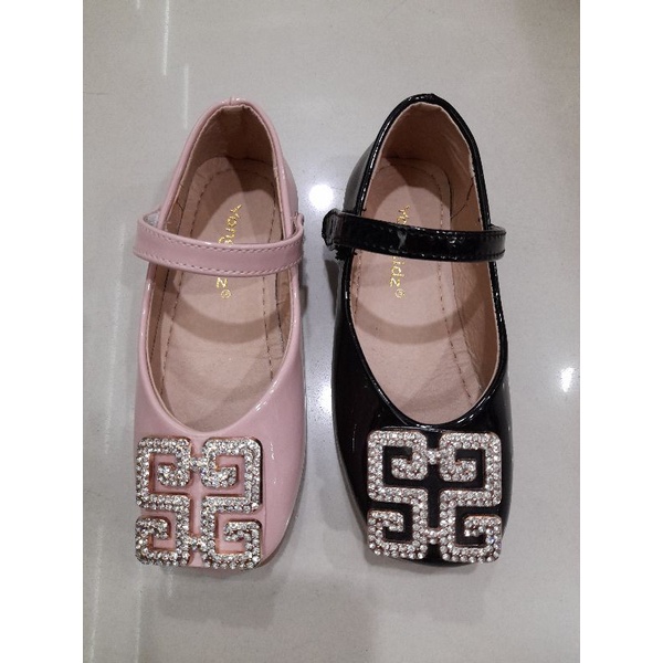 sandal anak perempuan yongkidz