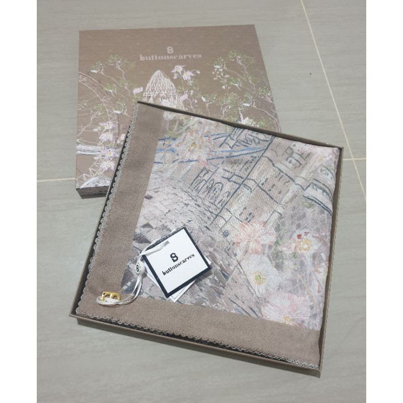 New buttonscarves british khaki