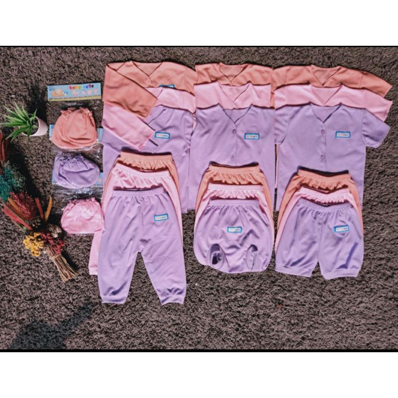 39pcs Paket Ekonomis Lahiran Perlengkapan Baju Bayi Celana bayi Singlet sarung tangan popok bedong Kado Baru lahir 3-6 dan 6-12 bulan  SNI Sale 9.9