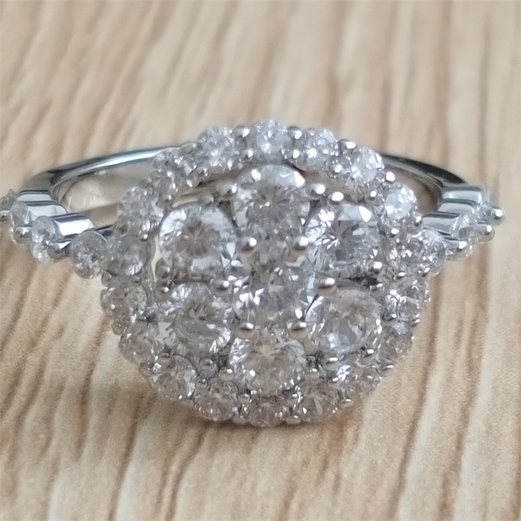 Cincin Berlian Penuh Bahan Stainless Untuk Aksesoris