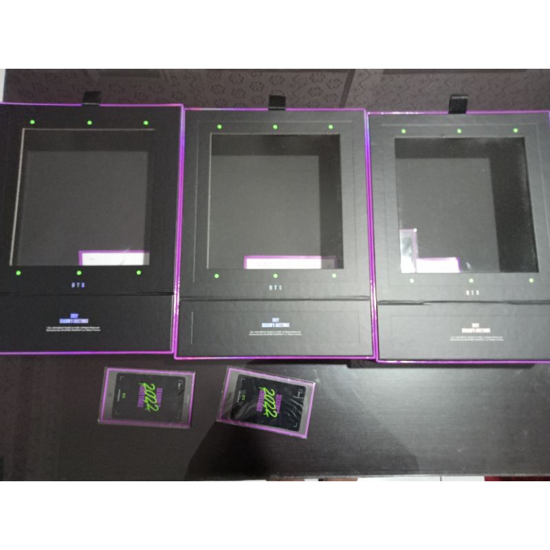 BTS SEASON'S GREETINGS 2022