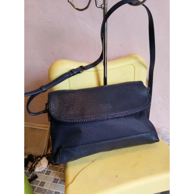 saleee... lipault tas sling / selempang wanita preloved baik