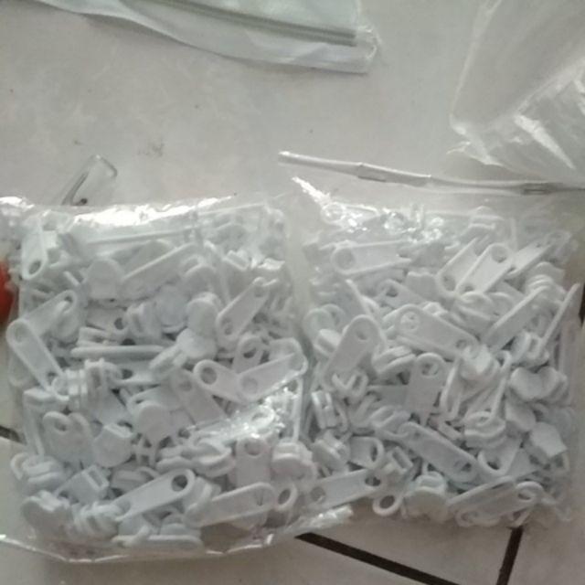 Kepala Resleting Plastik No. 5