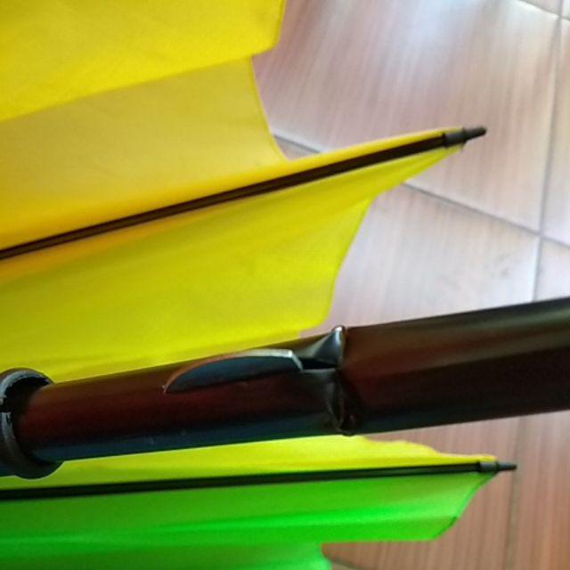 Payung Warna Warni Pelangi Jumbo