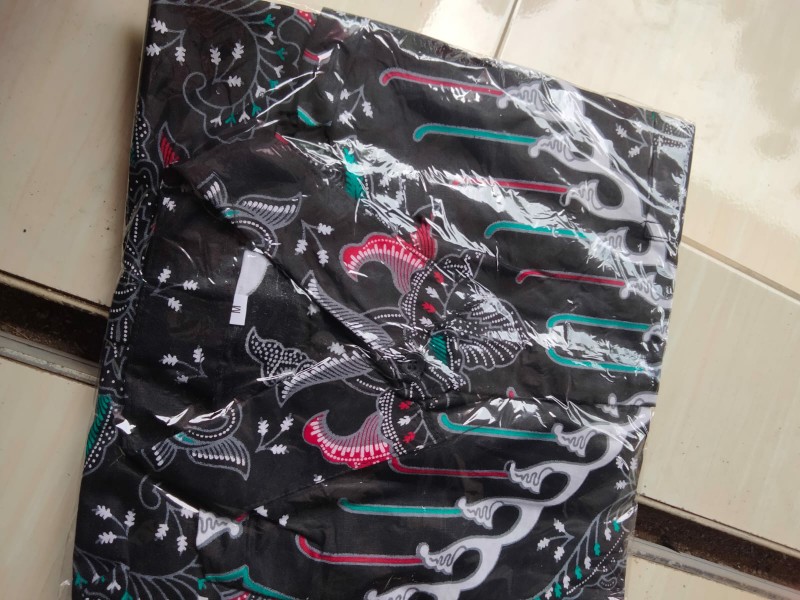 Kemeja Batik Pria Lengan Panjang Size M L Xl Xxl Bswart New Arrival
