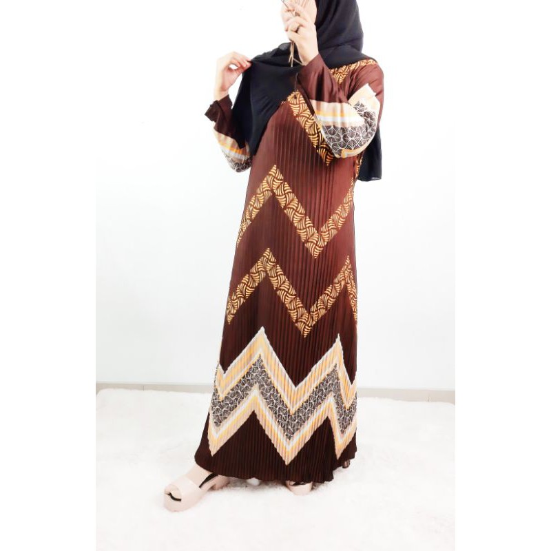 WMS GAMIS PLISKET TANPA LENGAN SLEVELESS