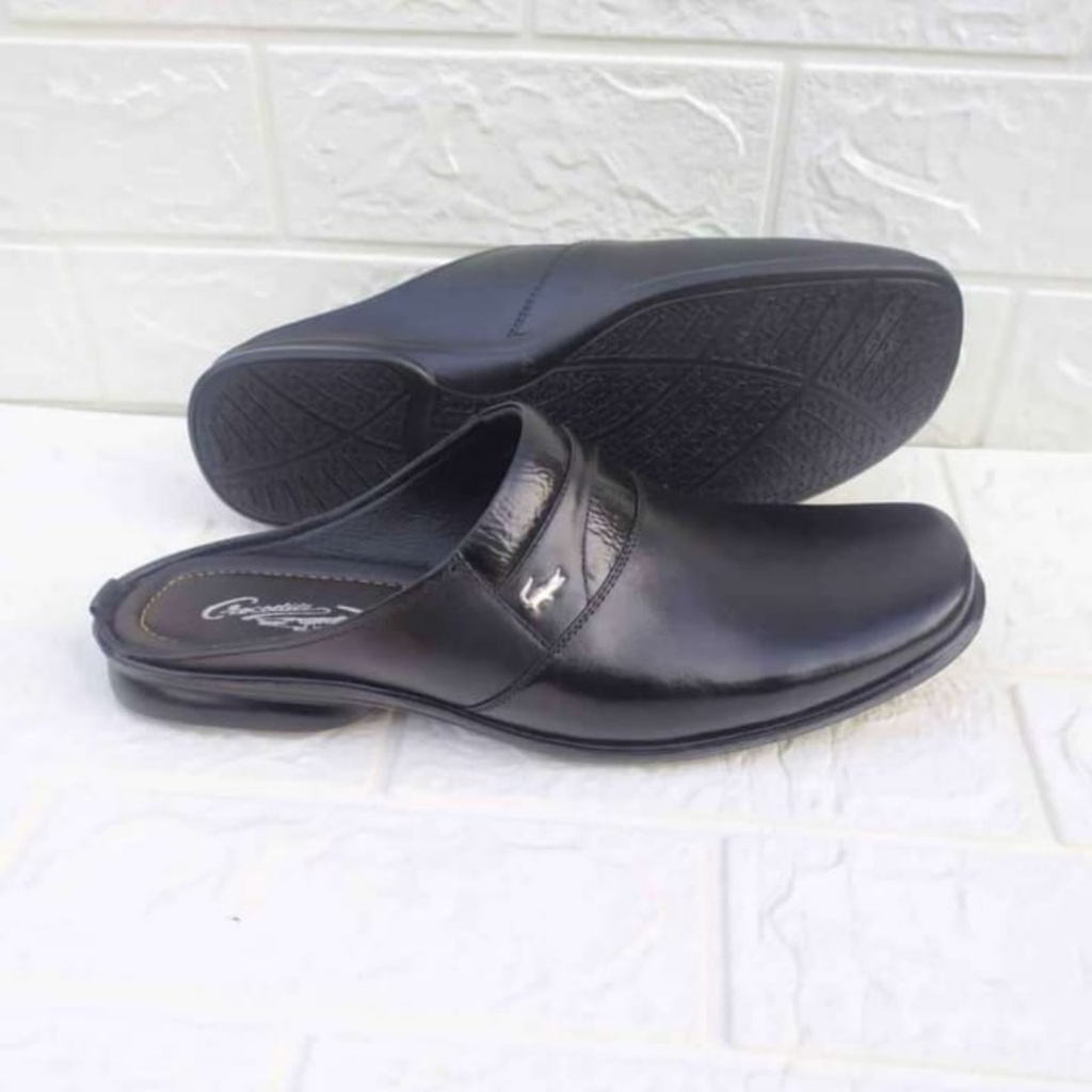 Sepatu Sandal Bustong Kulit Pria WL72 HItam Crododile