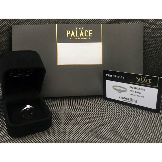 Cincin berlian “The Palace” (diamond) solitaire