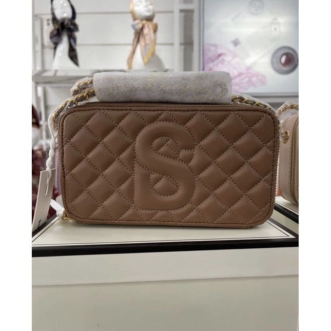 Yura Bag by buttonscarves in mocca