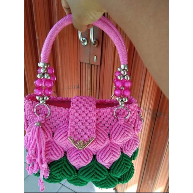 tas talikur motif daun