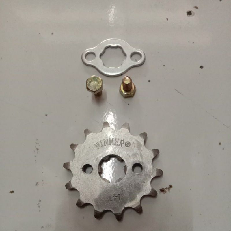 GIR GEAR DEPAN 420 14T HONDA KARISMA KHARISMA C70 SUPRA X125 REVO ABSOLUTE SPROCKET ATAU SPI GIR AJA-420-14 MB +spi