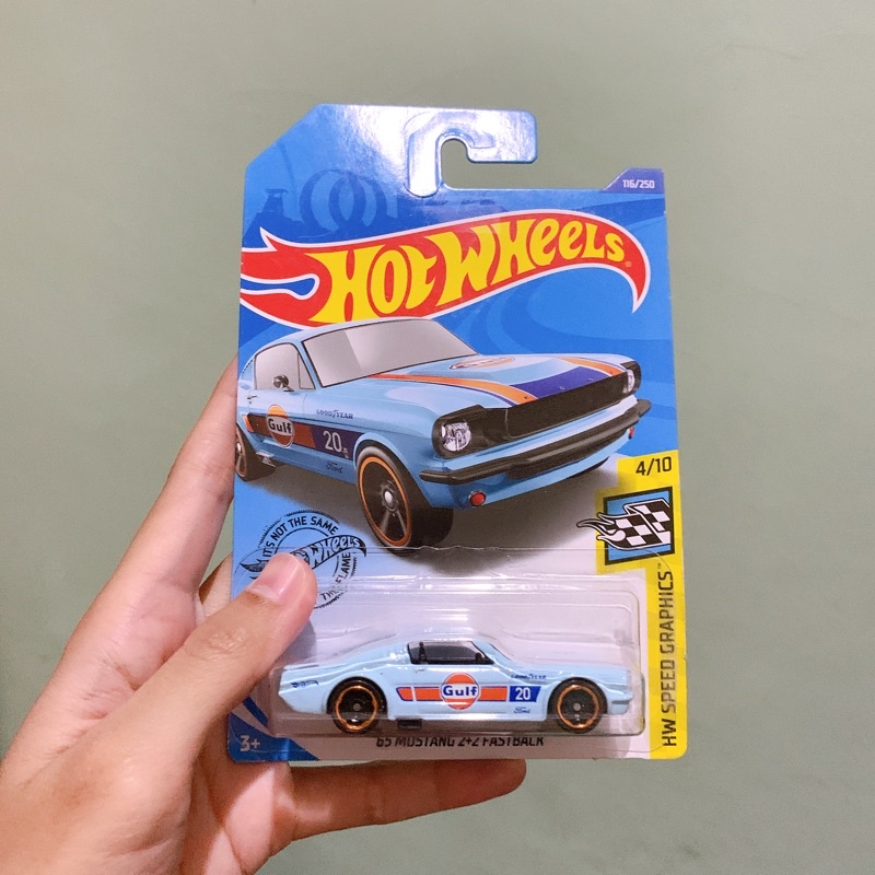 Hot Wheels 65 Mustang 2+2 FastBack