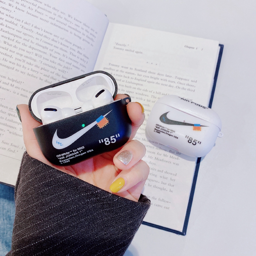 nike off white airpods case