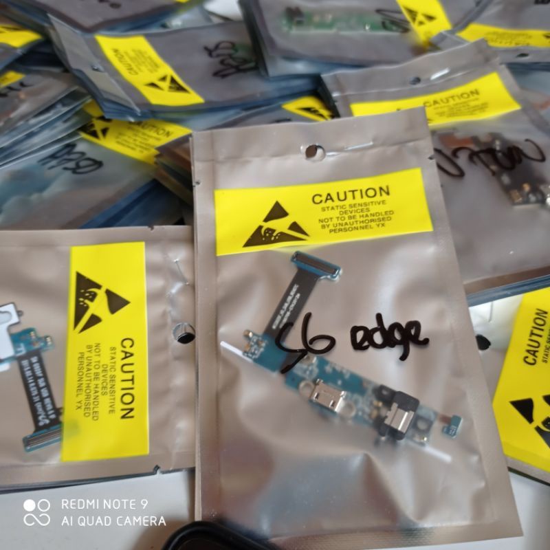 FLEKSIBEL FLEXIBEL KONEKTOR PCB CONECTOR CHARGER PLUS MICROPHONE SAMSUNG S6 EDGE G925F ORIGINAL  Ter