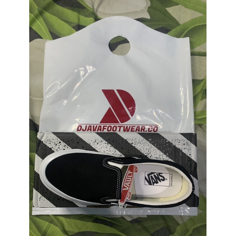 Vans Vault Slip On Black White LX OG