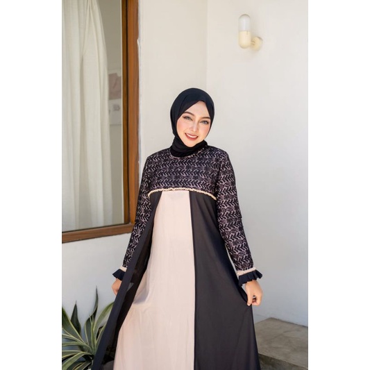 Haniah Dress By Saeeda Official