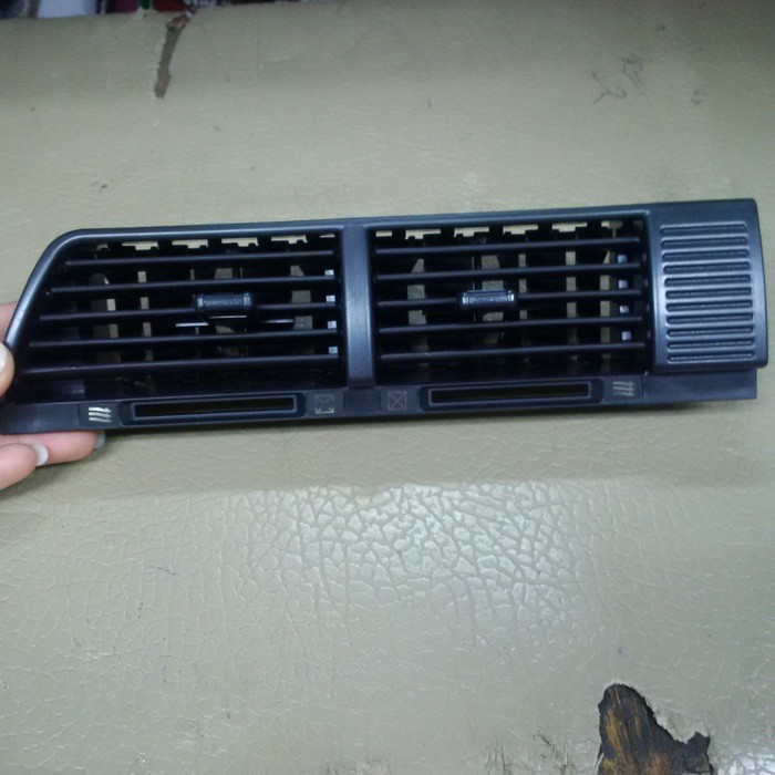 Kisi kisi ac Mitsubishi Lancer Dangan Tengah