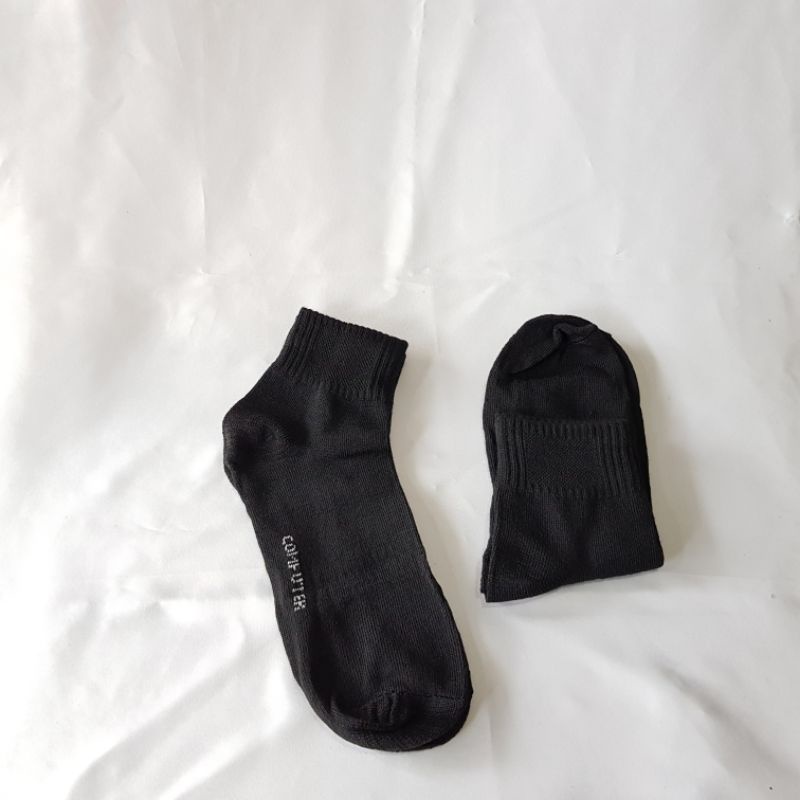 KAOS KAKI HITAM POLOS PENDEK UNISEX