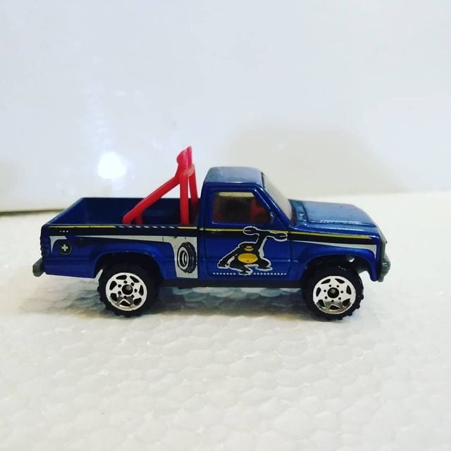 Diecast Matchbox Dodge Dakota DCC Tahun Rilis 2002