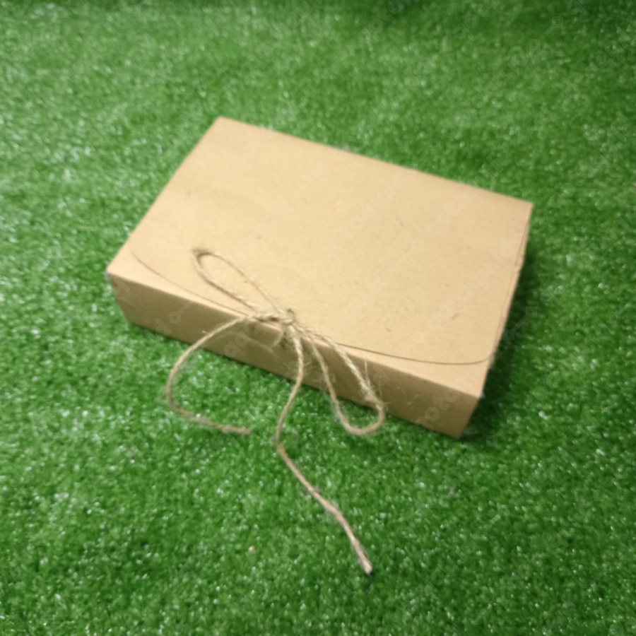 

QOTAQU Kotak Kado | Kotak Packaging | Hampers Box | Gift Box 17 X 11,5 X 5 cm
