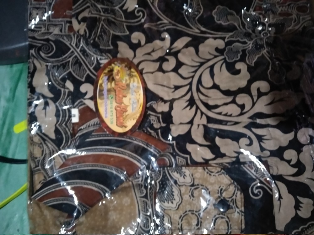 Batik Pria Lengan Panjang Guz Azmi Saku Paspol Hrb026 Motif Keraton Kode 002 Size M L Xl Xxl Reguler