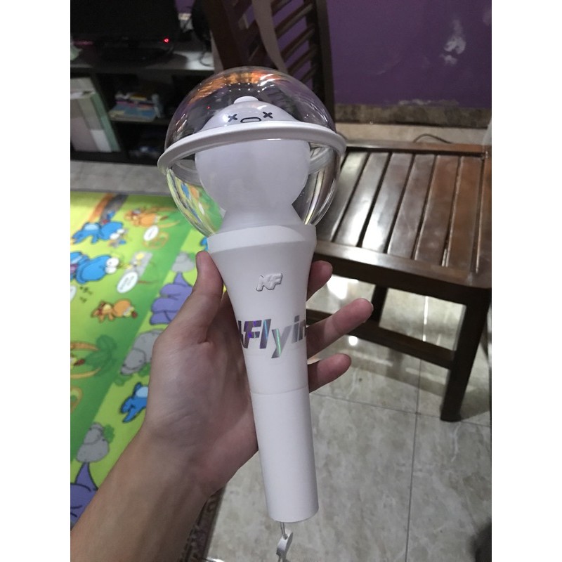 N.FLYING LIGHTSTICK (booked)