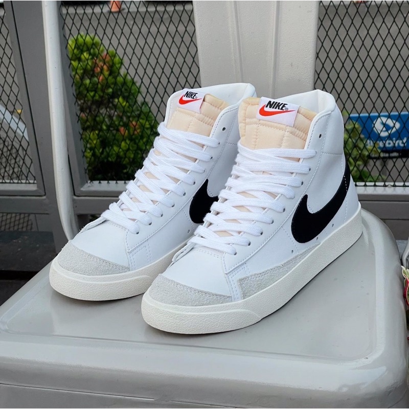 NIKE BLAZER MID 77 VINTAGE WHITE BLACK