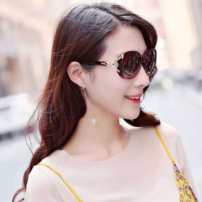 Kacamata Fashion Unisex EG30 Fashion Wanita / Eyeglasses / Aksesoris Wanita / Sunglasses / Eyewear