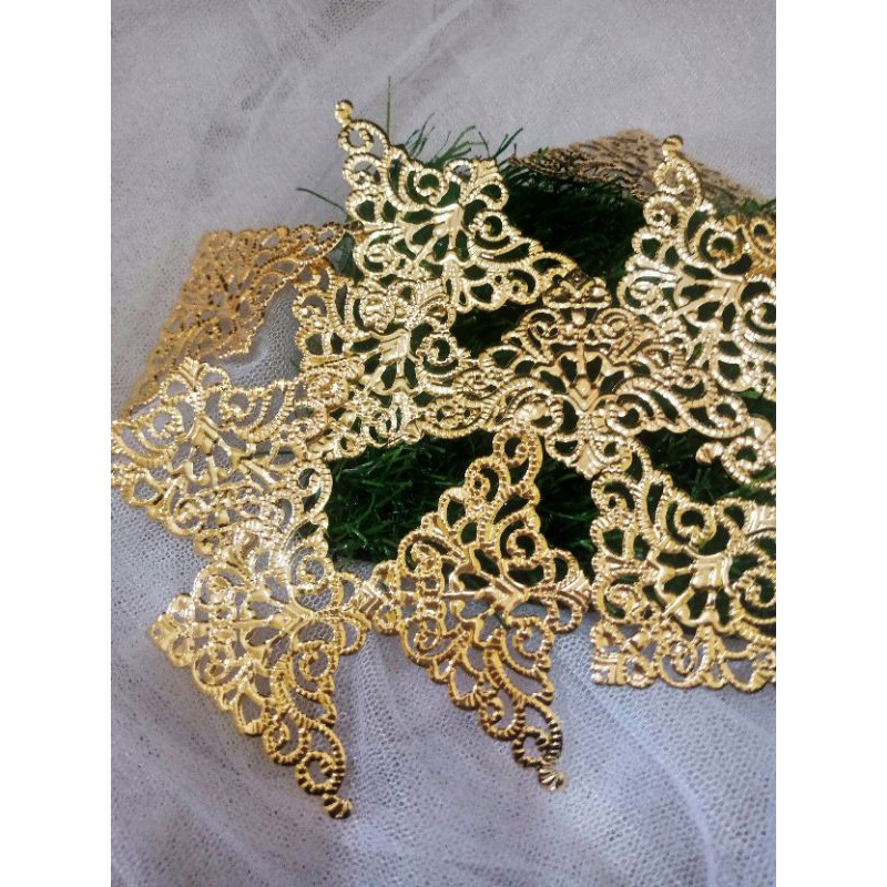 PLAT SIKU HANTARAN/SUDUT HANTARAN/LEMPENGAN SUDUT/HIASAN HANTARAN