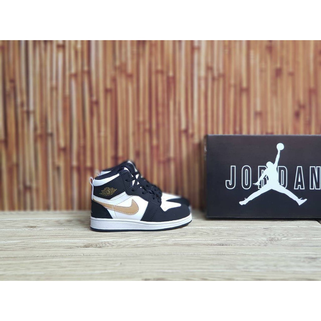 MEGA SALE 9.9 NIKE AIR JORDAN 1 MID BLACK GOLD FASHION KIDS UNISEX SIZE 24-35