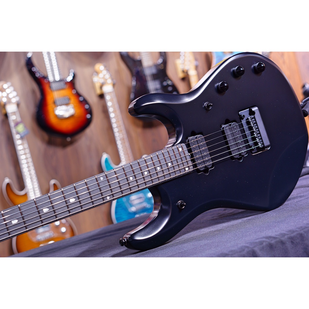 Ernie Ball Music Man John Petrucci 6 - Stealth Black G92673