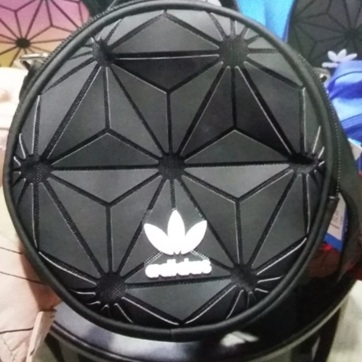 Tas Wanita Slempang Adidas