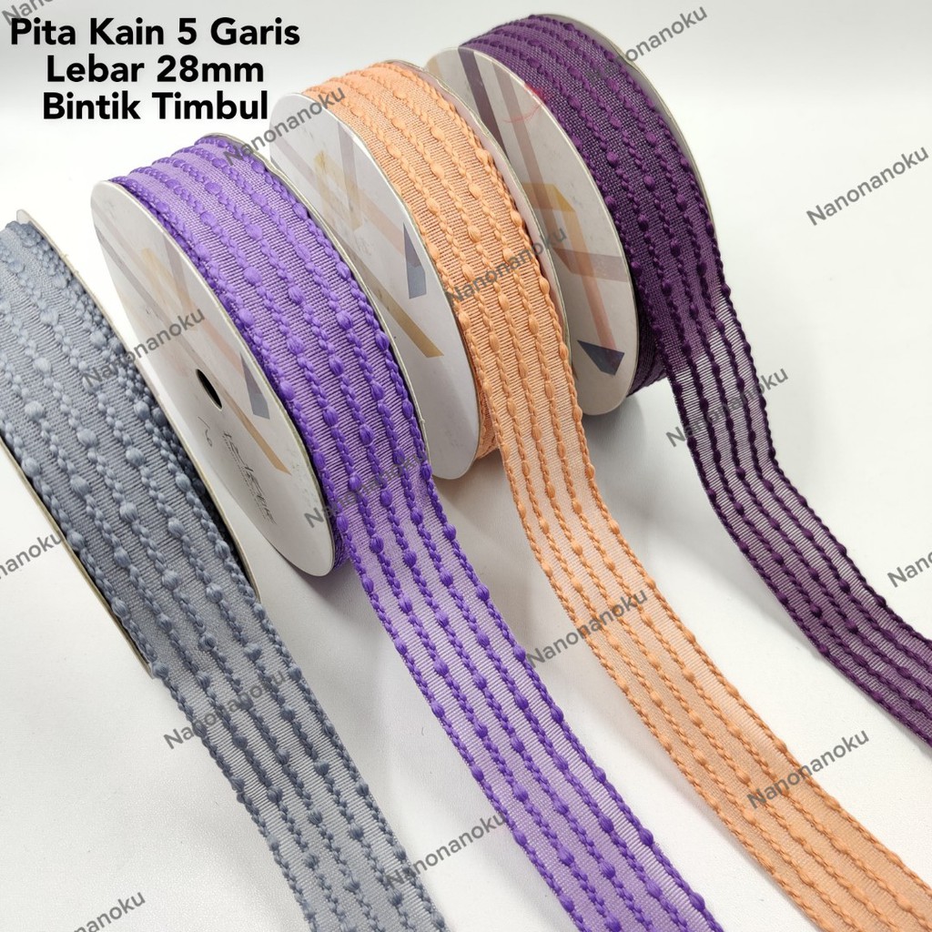 

Pita Kain 2,8 cm 5 Garis Bintik Timbul Hampers Souvenir Kado Buket