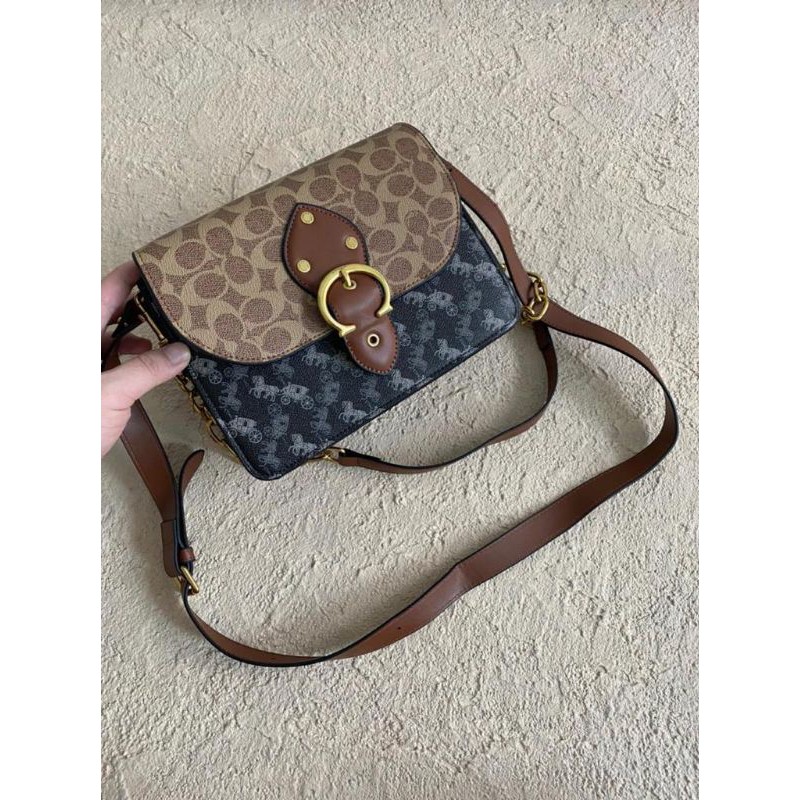 COACH BEAT SHOULDERBAG