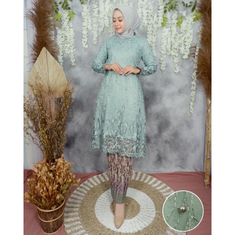 Atasan Kebaya tunik melayu / Kebaya wisuda dan pernikahan / Kebaya tulle brukat Size M L XL XXL