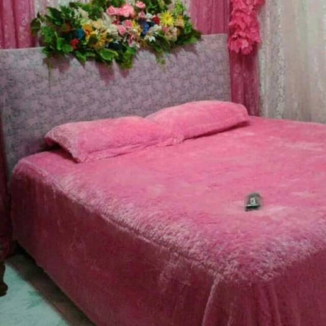 sprei bulu rumbai