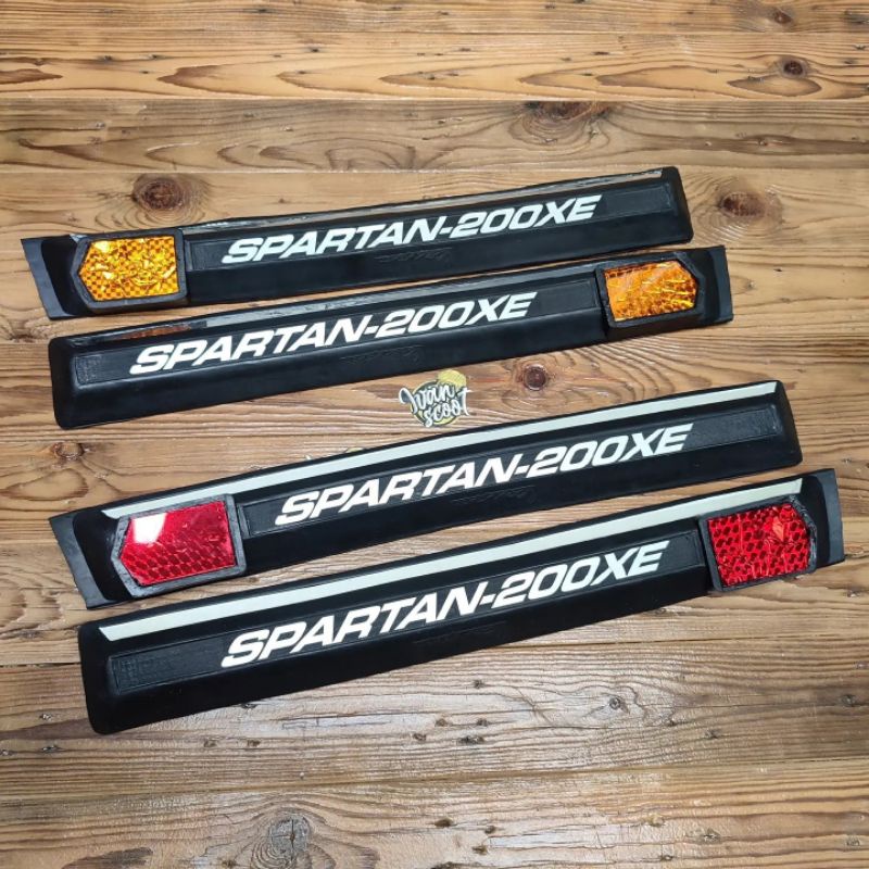 TRIM TEPONG SPARTAN TRIM TEPONG VESPA SPARTAN 200XE TRIM NAPOLEON VESPA SPARTAN 200CC