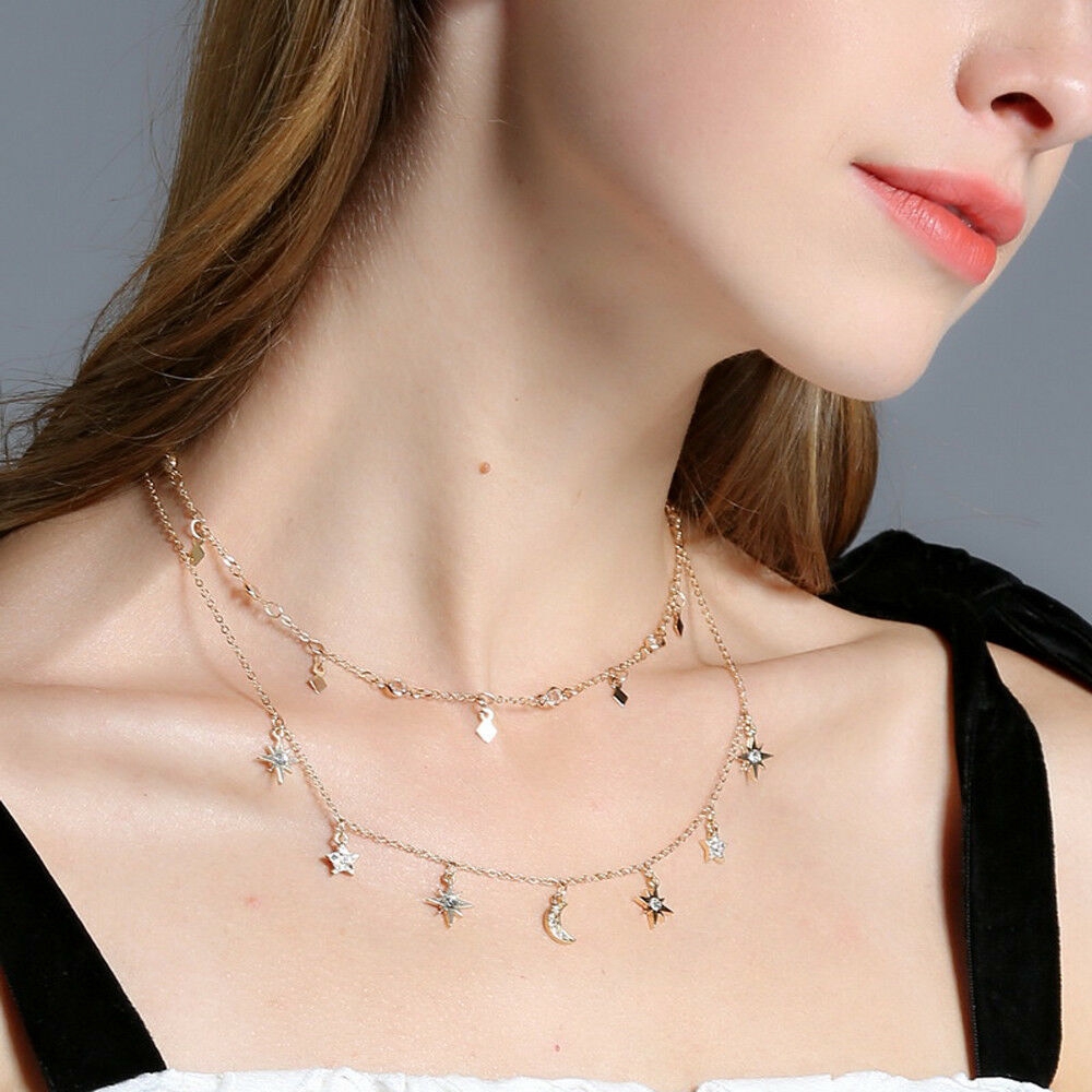 Kalung Choker Rantai Multilayer Desain Bulan Bintang Warna Emas Untuk Wanita